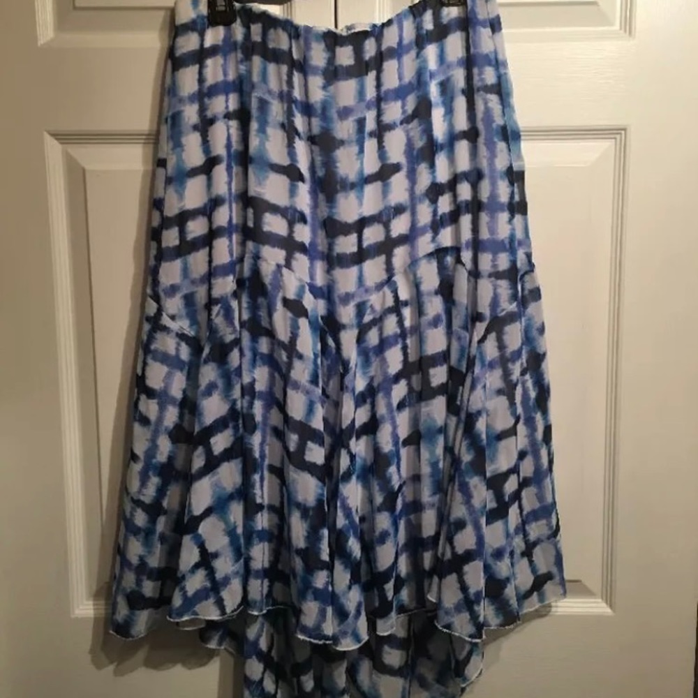 NWT New Directions Flowy Skirt Semi-Sheer Overlay Size M Medium Blue White